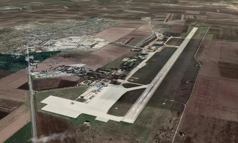 Το χωριό που μετατρέπεται στην μεγαλύτερη αεροπορική βάση του ΝΑΤΟ στην Ευρώπη
